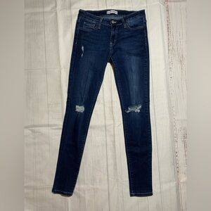 Flying Monkey skinny Women's Distressed Blue Jeans. Size 28.